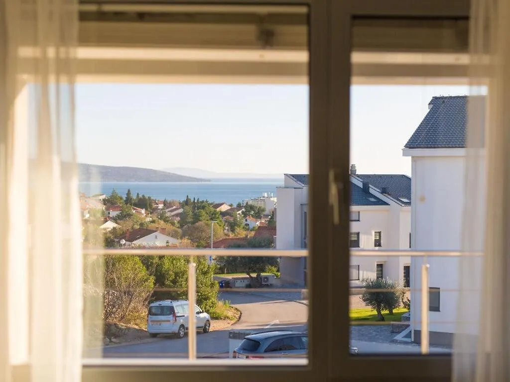 Villa Miracle 1 Comfortable Holiday Residence Krk Town