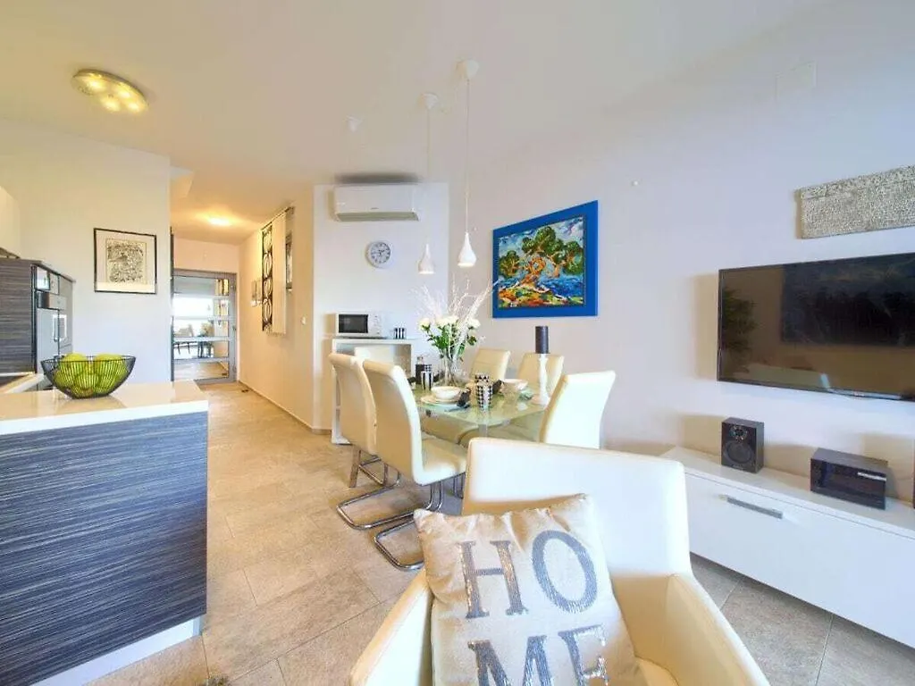 Miracle 1 Comfortable Holiday Residence Krk Town Villa