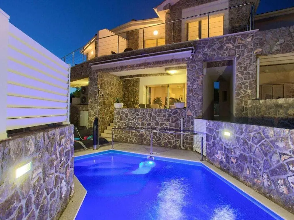 Miracle 1 Comfortable Holiday Residence Krk Town