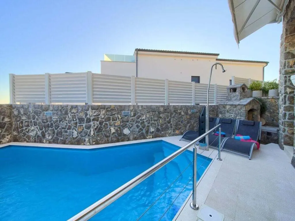 Villa Miracle 1 Comfortable Holiday Residence Krk Town
