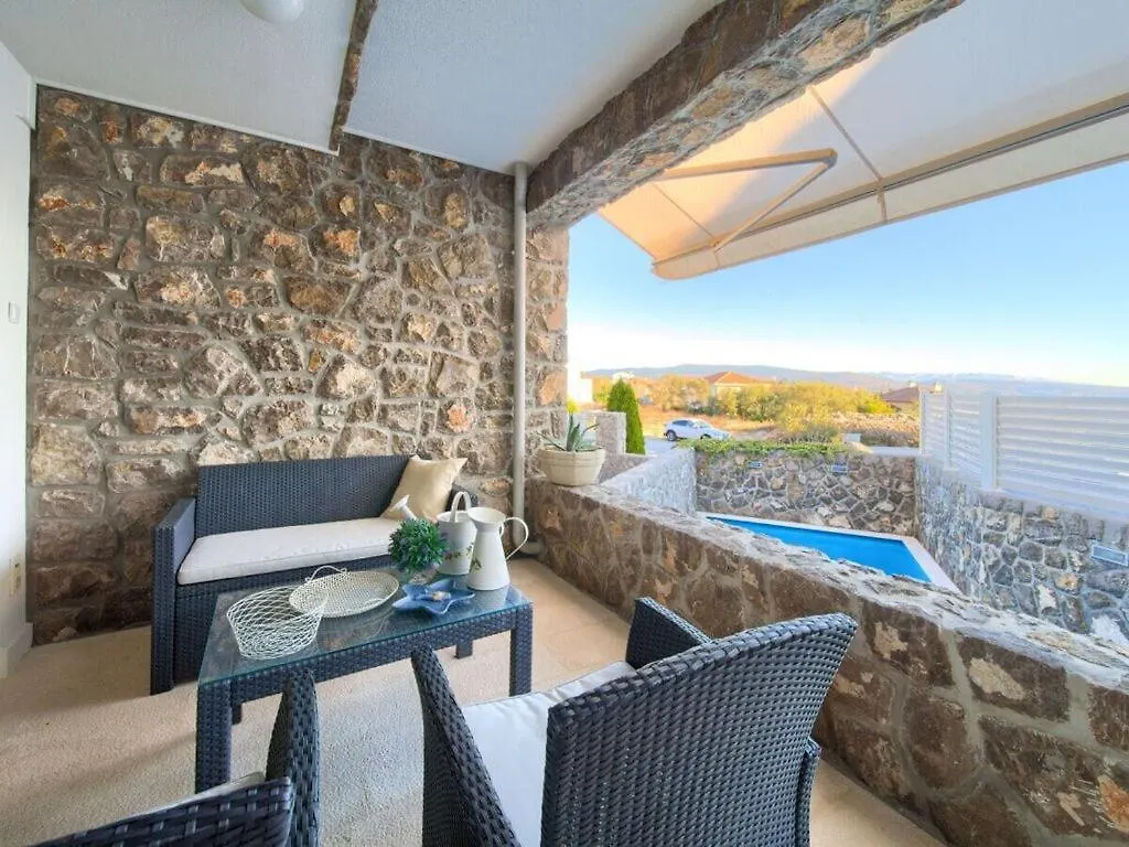 Miracle 1 Comfortable Holiday Residence Krk Town Vila
